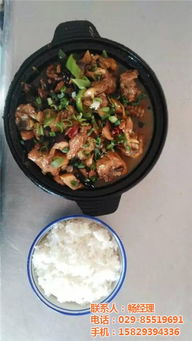 食潤小吃培訓 專業(yè)黃燜雞米飯技術培訓與西安餐飲管理服務